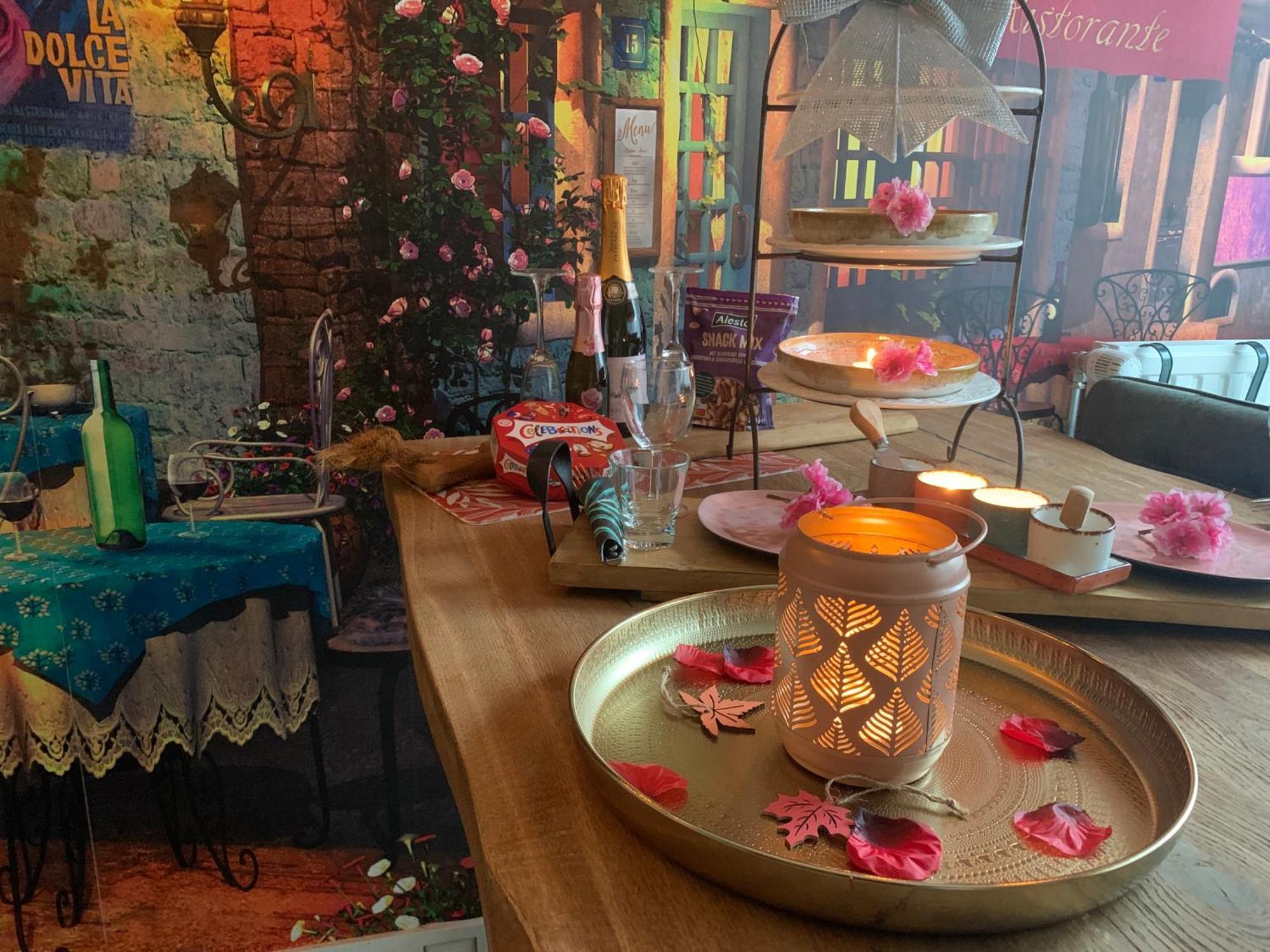 Romantisch Wellness Appartement Met Prive Hottub Sauna Gamesroom Den Ham Zewnętrze zdjęcie