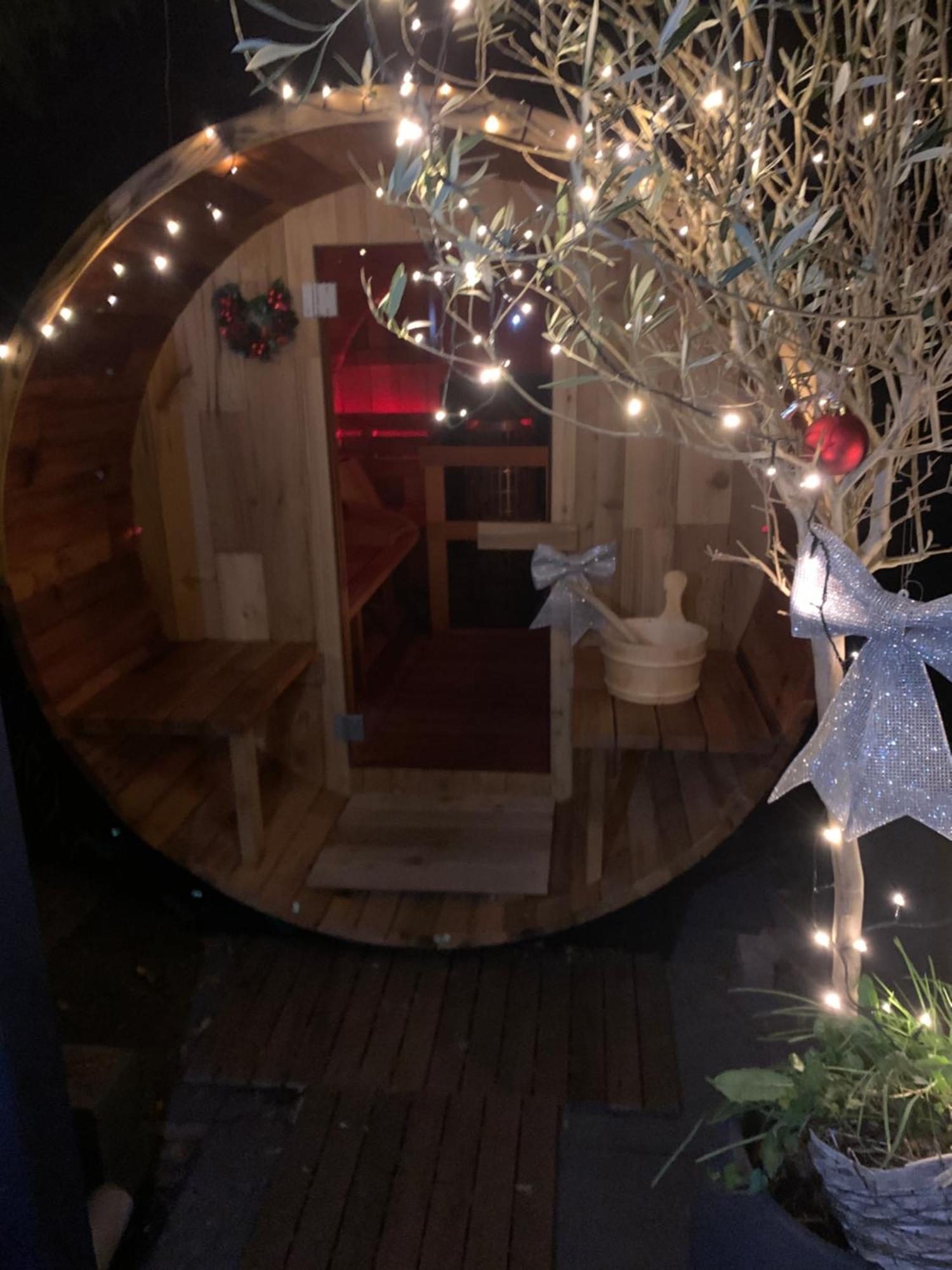 Romantisch Wellness Appartement Met Prive Hottub Sauna Gamesroom Den Ham Zewnętrze zdjęcie