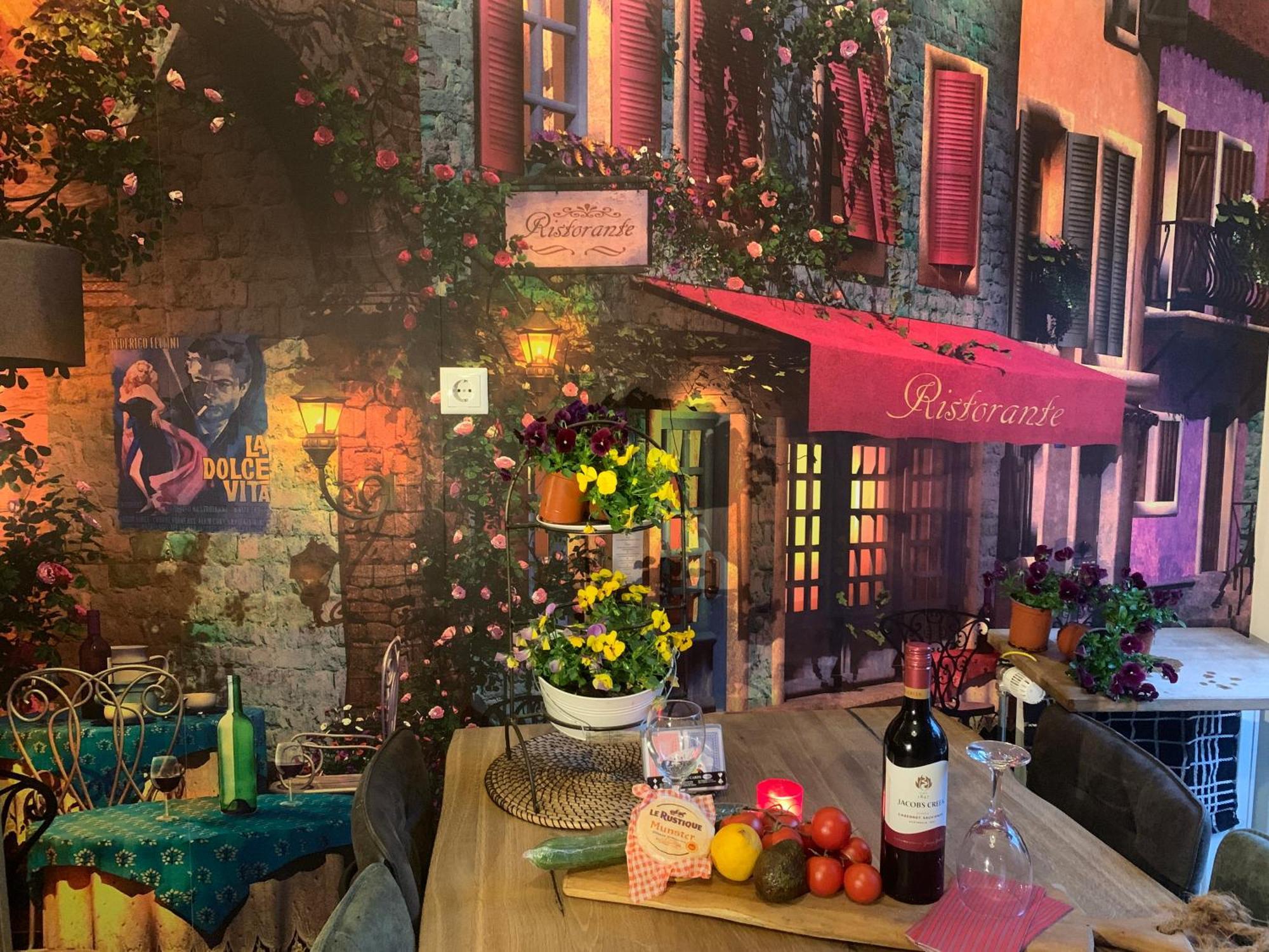 Romantisch Wellness Appartement Met Prive Hottub Sauna Gamesroom Den Ham Zewnętrze zdjęcie