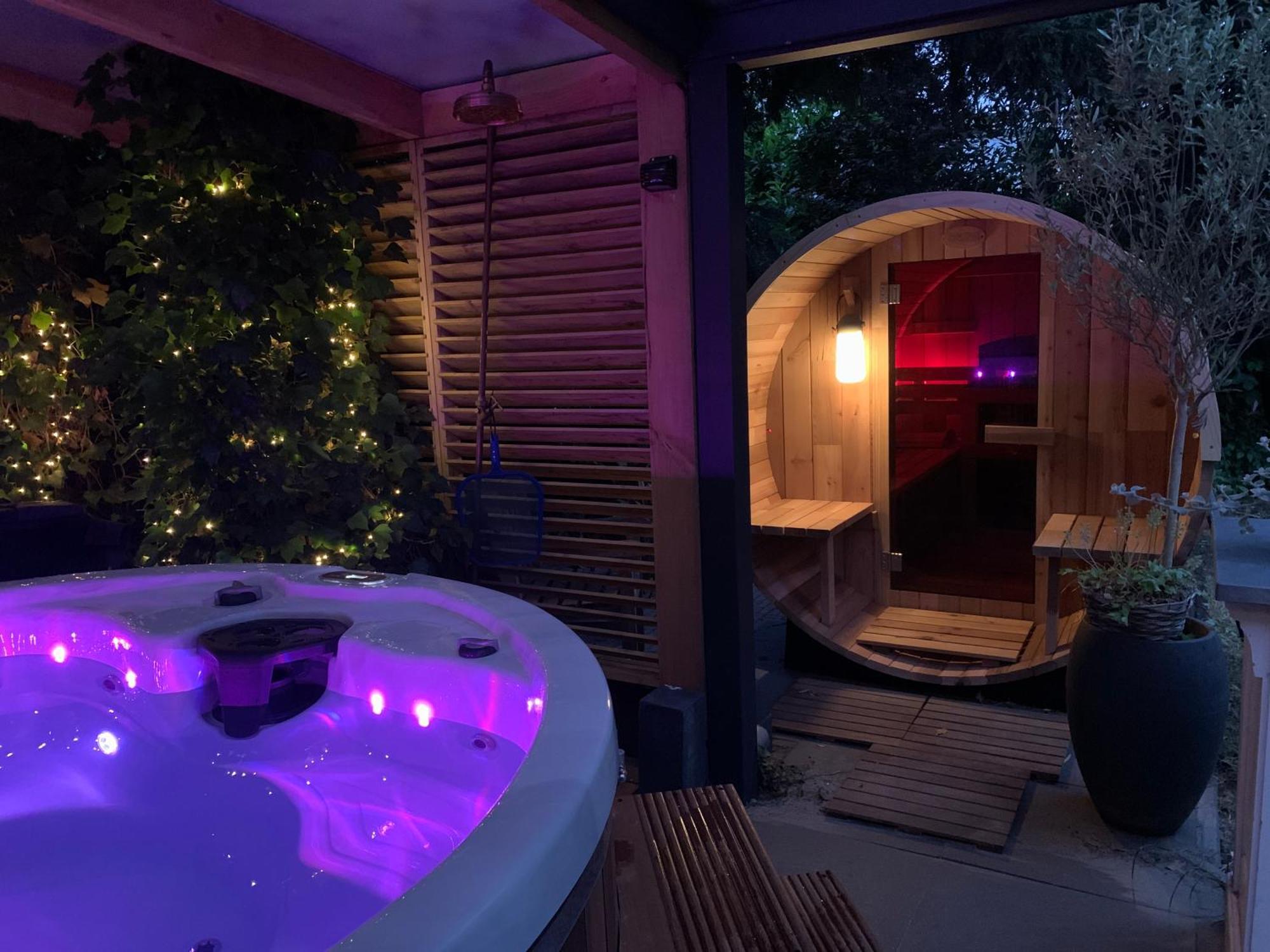 Romantisch Wellness Appartement Met Prive Hottub Sauna Gamesroom Den Ham Zewnętrze zdjęcie